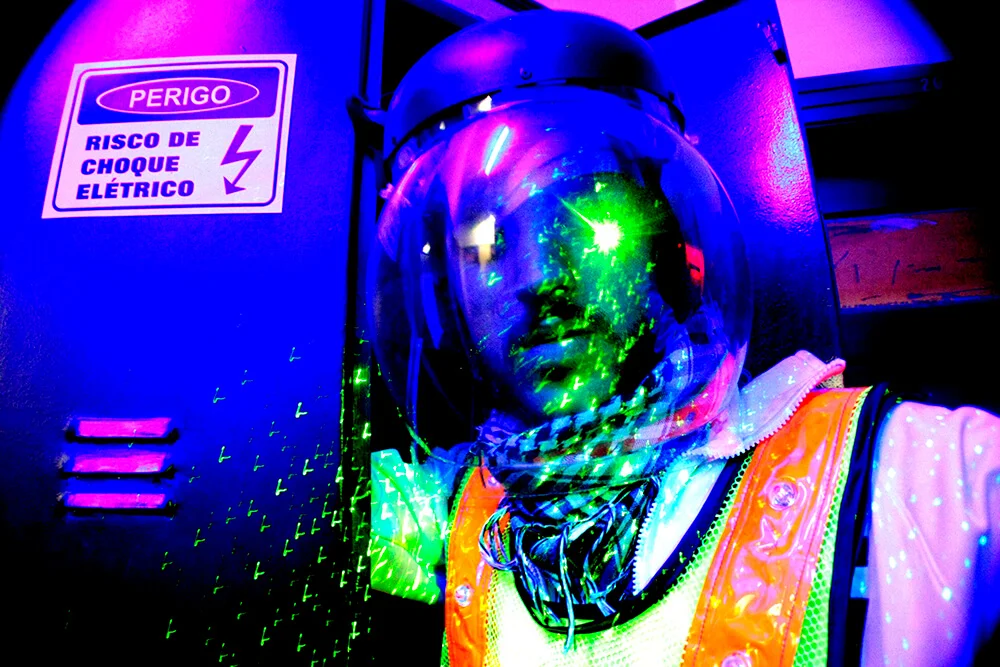 TANQ_Luxz_ (2011)